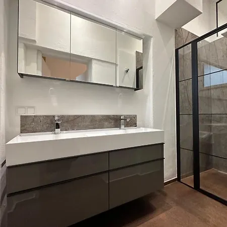 Artliving Apartment-top 3 Self Check-in アパート グラーツ