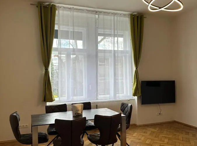Artliving Apartment-top 3 Self Check-in Graz